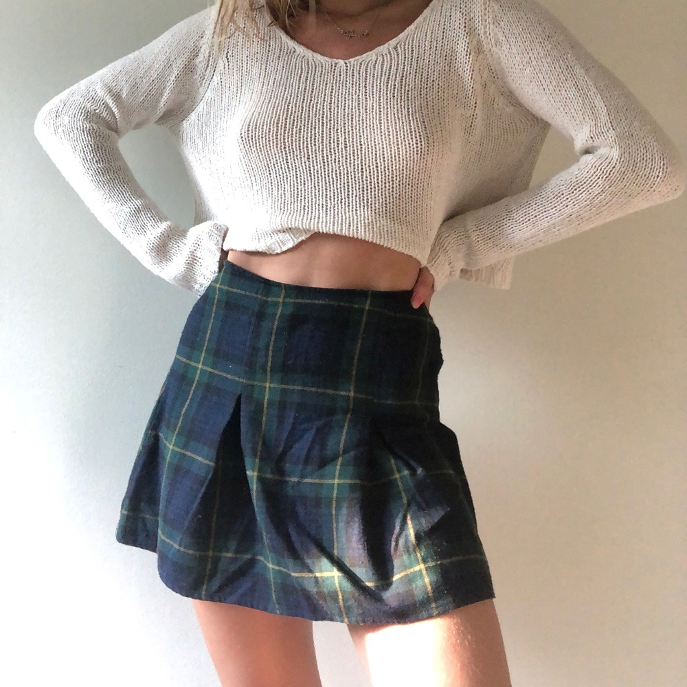 Brandy Melville Schoolgirl skirt